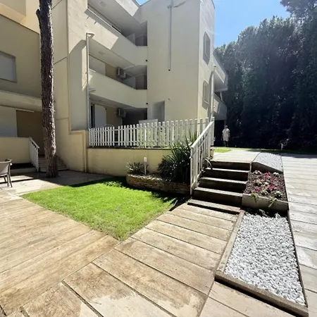 Διαμέρισμα With Large Terrace In